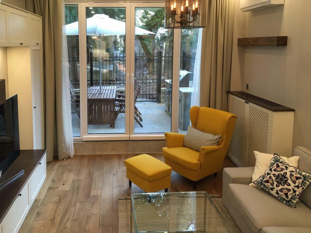 A Luxury Apartment With Patio And Bbq Sofía Exterior foto