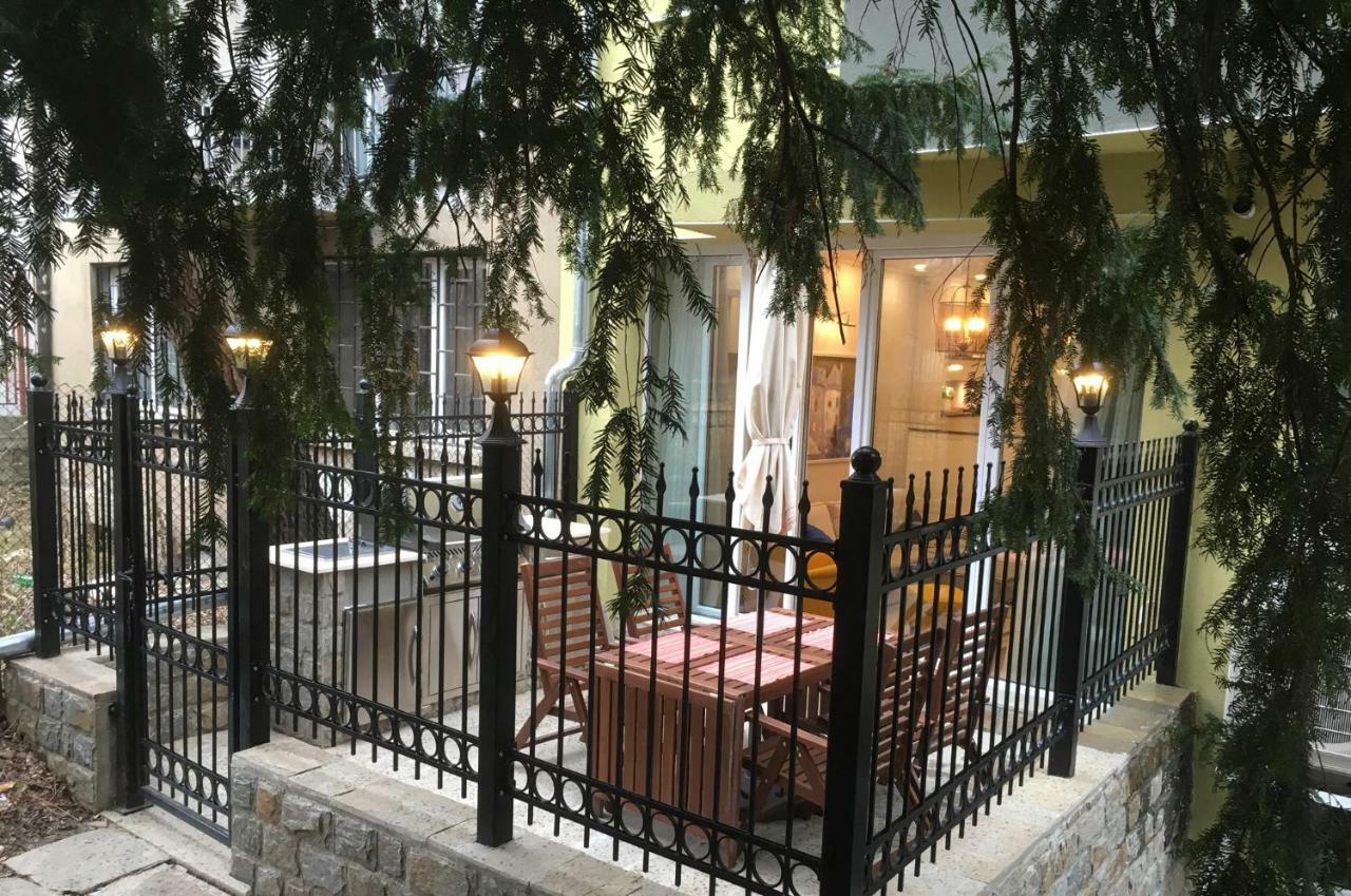 A Luxury Apartment With Patio And Bbq Sofía Exterior foto